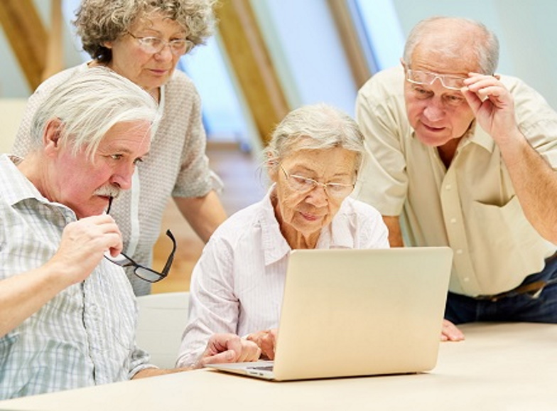 Anziani e digitale