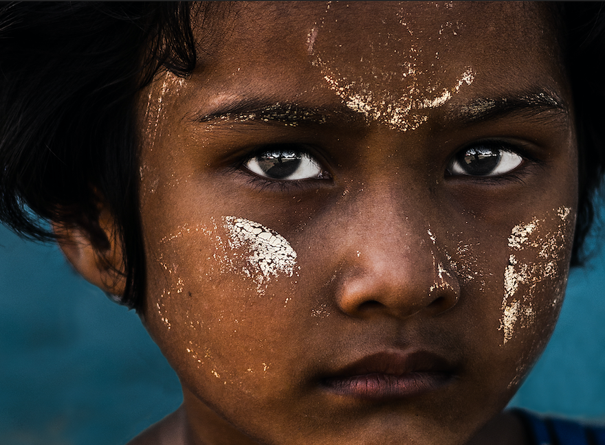 Le foto di Steve McCurry nelle scuole per insegnare empatia e diversità | Fedu Magazine