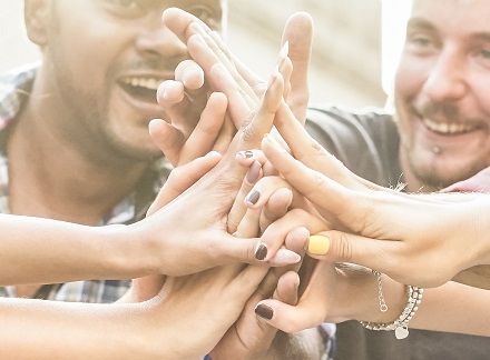 L’umanità è ciò che ci connette davvero